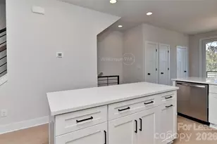 2204 Northend Dr, Charlotte, NC 28206 - Photo 4