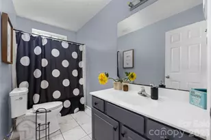 9713 Veronica Dr, Charlotte, NC 28215 - Photo 10