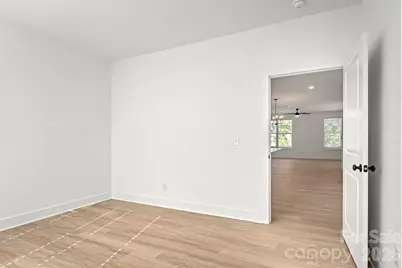 2524 Deherradora Avenue, Charlotte, NC 28208 - Photo 20