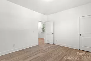 2526 Deherradora Ave, Charlotte, NC 28208 - Photo 18