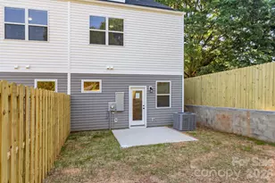 2526 Deherradora Ave, Charlotte, NC 28208 - Photo 40