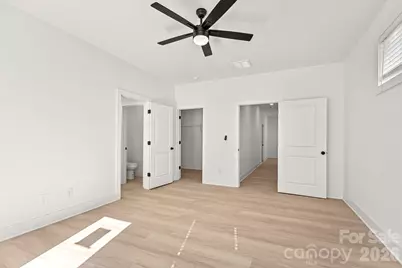 2524 Deherradora Avenue, Charlotte, NC 28208 - Photo 10