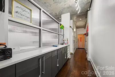505 E 6th Street #803, Charlotte, NC 28202 - Photo 4