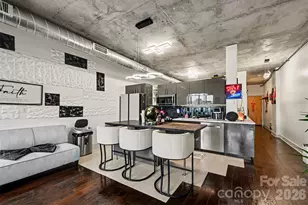 505 E 6th St, Charlotte, NC 28202 - Photo 8
