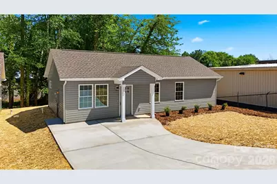 1294 18th Street NE, Hickory, NC 28601 - Photo 1