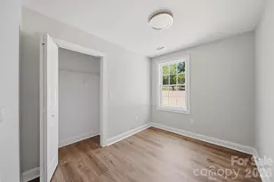 1294 18th St NE, Hickory, NC 28601 - Photo 34