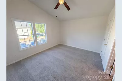 9510 Littleleaf Drive, Charlotte, NC 28215 - Photo 14