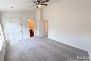 9510 Littleleaf Dr, Charlotte, NC 28215 - Photo 12