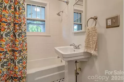 33 Green Oak Road, Asheville, NC 28804 - Photo 12