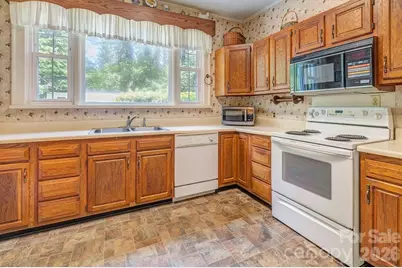 88 Bear Creek Road, Asheville, NC 28806 - Photo 14