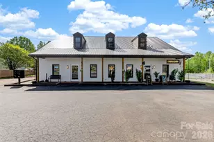 3440 E Broad St, Statesville, NC 28625 - Photo 1