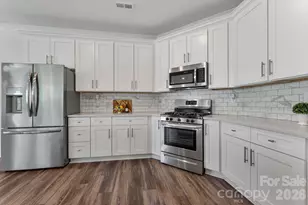 6211 Nandina Dr, Harrisburg, NC 28075 - Photo 8