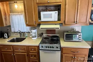 120 Elm St, New London, NC 28127 - Photo 10