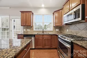 645 6th Baxter Crossing, Fort Mill, SC 29708 - Photo 4