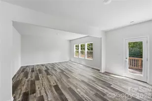 5156 Mark Dr NE, Hickory, NC 28601 - Photo 12