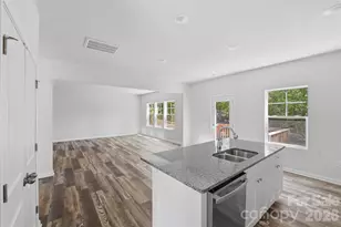 5156 Mark Dr NE, Hickory, NC 28601 - Photo 16