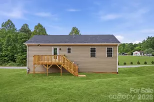 5961 Charlie Little Rd, Granite Falls, NC 28630 - Photo 4
