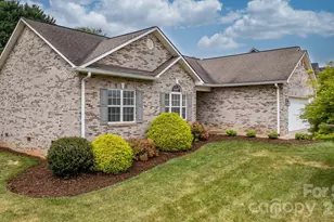 3534 47th Ave Pl NE, Hickory, NC 28601 - Photo 6