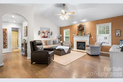 3534 47th Avenue Place NE, Hickory, NC 28601 - Photo 12