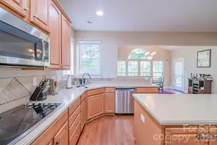 124 Whiterock Dr, Mount Holly, NC 28120 - Photo 20