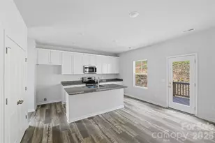 5145 Mark Dr NE, Hickory, NC 28601 - Photo 18
