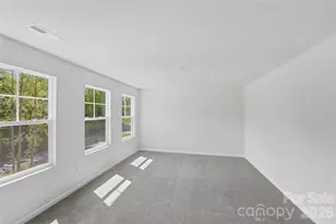 5145 Mark Dr NE, Hickory, NC 28601 - Photo 4