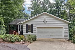702 Cinnamon Way, Flat Rock, NC 28731 - Photo 38