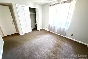 3284 Heathstead Place, Charlotte, NC 28210 - Photo 10