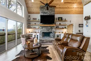 366 Signature Row Blvd, Waynesville, NC 28785 - Photo 12