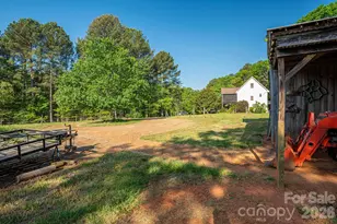 702 Saddlebrook Ln, Cherryville, NC 28021 - Photo 48