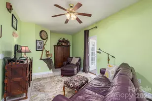 702 Saddlebrook Ln, Cherryville, NC 28021 - Photo 12