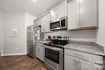 6132 Guildford Hill Lane #5D, Charlotte, NC 28215 - Photo 6
