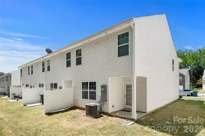 6132 Guildford Hill Lane #5D, Charlotte, NC 28215 - Photo 24
