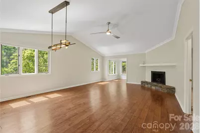 201 Timber Drive, Asheville, NC 28804 - Photo 2