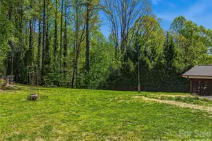 73 Redwood St, Brevard, NC 28712 - Photo 34