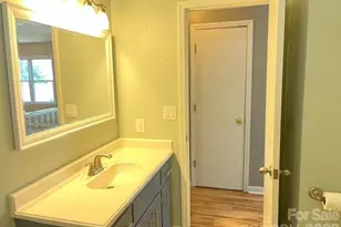 2381 Boardwalk Ct, Lenoir, NC 28645 - Photo 26