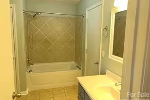 2381 Boardwalk Ct, Lenoir, NC 28645 - Photo 20