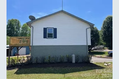 2381 Boardwalk Court, Lenoir, NC 28645 - Photo 4
