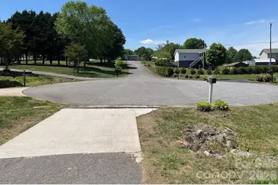 2381 Boardwalk Court, Lenoir, NC 28645 - Photo 10