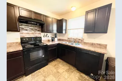 4133 Eastland Avenue, Greensboro, NC 27405 - Photo 10