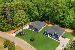 11932 Crabapple Ln, Huntersville, NC 28078 - Photo 4