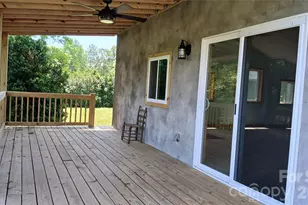 300 Woodlawn Dr, Connelly Springs, NC 28612 - Photo 16
