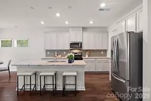 1041 Amberley Crossing Dr, Belmont, NC 28012 - Photo 6