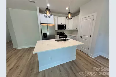 1814 W McFarland Avenue, Gastonia, NC 28052 - Photo 2