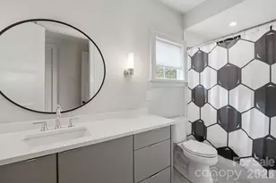 6010 Old Providence Ln, Charlotte, NC 28226 - Photo 38