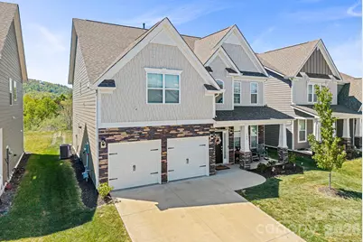 199 Fox Cove Road, Hendersonville, NC 28792 - Photo 2