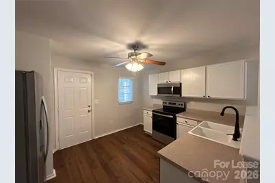 15732 Circlegreen Drive, Charlotte, NC 28273 - Photo 4