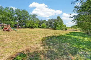 204 Harrelson Rd, Cherryville, NC 28021 - Photo 10