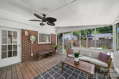 2431 Arnold Drive, Charlotte, NC 28205 - Photo 6