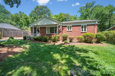 2431 Arnold Drive, Charlotte, NC 28205 - Photo 40